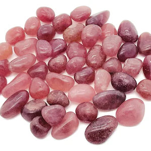 Pierre roulée de Quartz Cristal de fraise rose